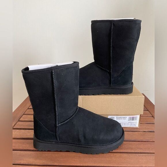 UGG Classic Short II Boots Black USA Women Size 6/UK 4/EU 37 - Picture 6 of 11